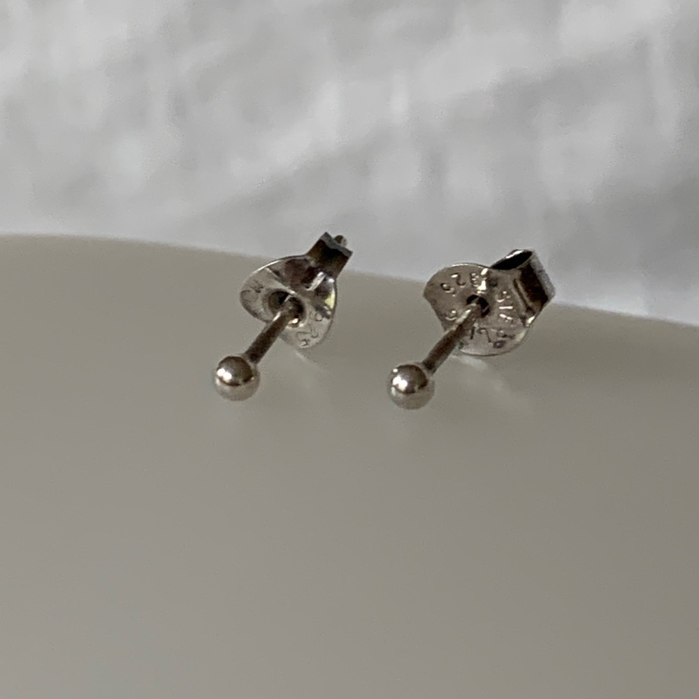 Micro sterling silver studs